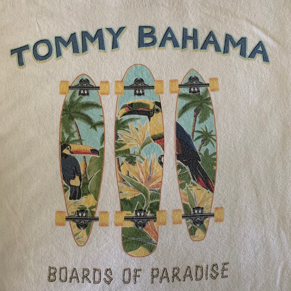 Tommy Bahama t-shirt